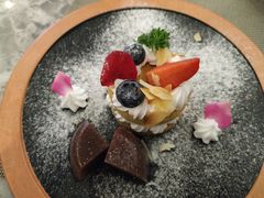 -粤海璇宫·木棉花高空旋转餐厅·聚会派对