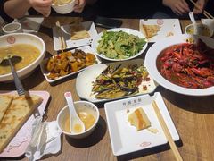 -叶派龙虾•招牌香辣蟹·海鲜(中海国际店)