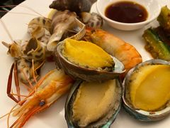 -圣丰索菲特·2 On 988 Café 自助餐厅