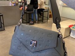 -MCM(比斯特上海购物村店)