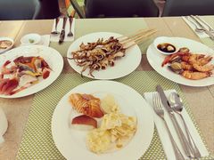 -亮马河饭店翠雅咖啡厅