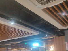 -遇上西雅图多融合海鲜自助餐厅(中房金谊广场店)