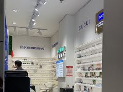 -美式眼镜·授权蔡司.依视路.尼康.豪雅.明月(南翔印象城店)