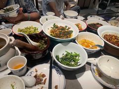 -山涧肴·湘味家肴(松岗满纷天地店)