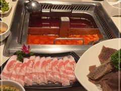 -海底捞火锅鲜切牛肉主题店(长寿路店)