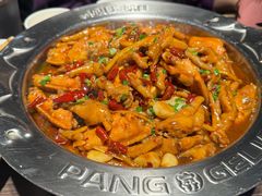 -胖哥俩肉蟹煲(上海悦荟广场店)