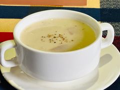 奶油蘑菇浓汤-遇见西木美式餐厅(体育路店)
