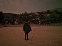 -鬼笑石后山停车场