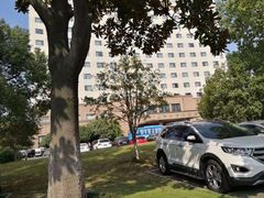 -山明水秀大饭店