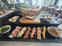 -万达文华酒店·48F云端窗景美食汇自助餐厅