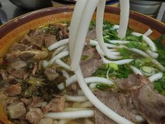 -花溪牛肉粉(八鸽岩店)