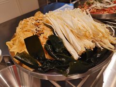 -小肚皮饮食店