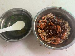 -灵山卢梅燕粉店