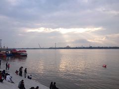 -人民防洪胜利纪念塔