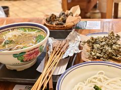 -云阿蛮云南生烫牛肉米线(奉贤路店)