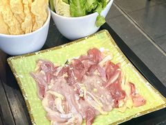 -野迹·石橄榄鸡·烧烤(新洲店)