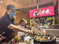 -围炉肉舍•炭烤活鳗•丹东海鲜烤肉(步行街店)