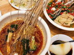 红油味钵钵鸡-嘉州叶婆婆钵钵鸡(建设路店)