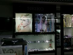 -华彬眼镜专业渐进配镜(潘家园店)