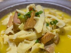 黑猪肉炖笋衣-東城故事·尋找姆媽的味道(玉兰路店)