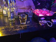 -vimi便利店酒吧