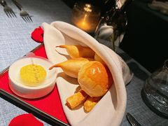 -弦月窗LUNETTE BY AMANDA(复兴路店)