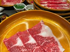 -牛YO寿喜烧·铁板烧和牛火锅自助(市府恒隆店)