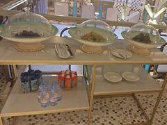 -浅深(世茂滨江精品店)