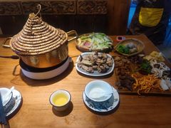 -小锅巴纳西餐厅