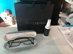 -Trend1881视光·蔡司视觉(领展广场店)
