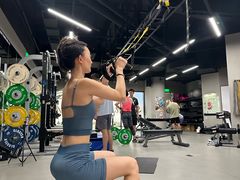 -超级猩猩健身·私教(上海体育场店)