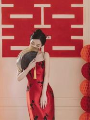 -Lady  Jane高端婚纱礼服馆