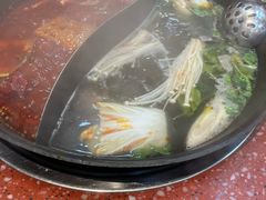 -赵美丽·重庆社区火锅·直营店(火车东站·中豪国际店)