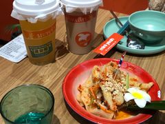 -迷你椰·泰式大排档(湖州衣裳街店)