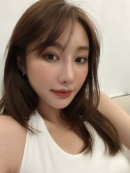 -AYO SALON
