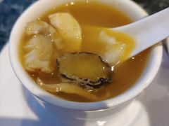 鲍鱼鱼翅花胶汤-白天鹅宾馆·流浮阁咖啡厅