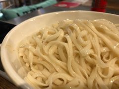 -龙巢盱眙龙虾·牛蛙·烧烤宵夜(八卦岭店)