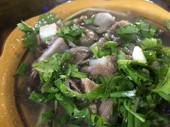 -小杨翘脚牛肉