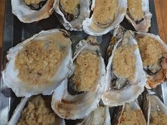 -蚝哥花姐湛江烤生蚝(美丽湾市场店)
