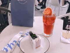 -The open life(万象城店)