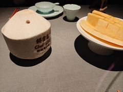 -左庭右院鲜牛肉火锅黑金店(陆家嘴中心店)