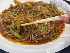 鱼香肉丝-清真尔卜餐厅(回民街店)