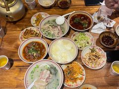 -老方桌烂蹄花川菜馆(九龙坡店)