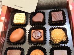 -Laderach 莱德拉(上海环贸iapm店)