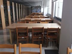 -上海大学宝山-图书馆