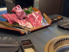 -铭牛烧肉·和牛海鲜自助(高新月牙湖店)