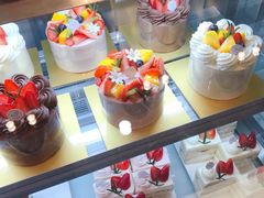 -花花卷卷·鲜食蛋糕(静安久光百货店)
