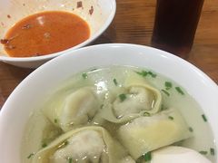 -潘国仙耳光馄饨(黄家阙路店)