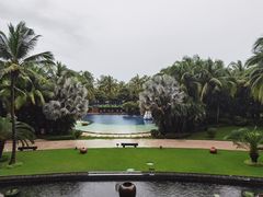 -三亚湾海居铂尔曼度假酒店