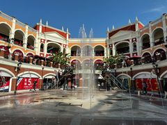 -佛罗伦萨小镇广佛名品奥特莱斯(疏港路店)